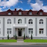 Villa Bowdy