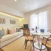 Belém Light Filled Apartment, By TimeCooler