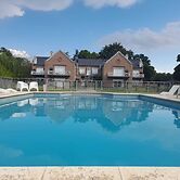 Los Robles Apart Hotel