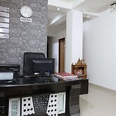 OYO 44400 Retreat Inn