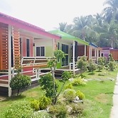 Phumiphat Resort  Koh Mook