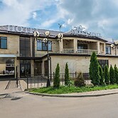 Sweet Hall Hotel