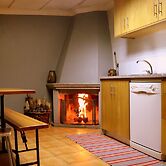 Alojamentos Estrela Peles