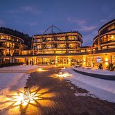 Kronhotel Leitgam luxury hotel for two