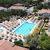 Summertime Family Resort