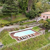 Villa Tecla