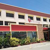 Royale House Hotel Davao powered by Cocotel