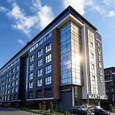 Avenue Deluxe
