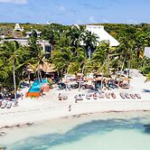 Mayan Monkey Isla Mujeres | Social Hotel