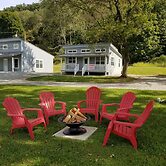 Sunset Cottages and Motel