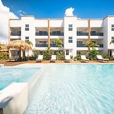 Naboo Resort & Dive Center - Adults Only