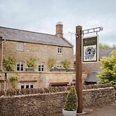 The Feathered Nest Country Inn