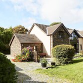 Lovely Sea View Apartment in Rineen - 4 Guests