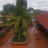 Miryam Village Inn Safari Lodge