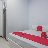 RedDoorz Syariah near Ramayana Mall Tarakan