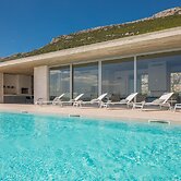 Villa Radun Home with Grand Heated Pool