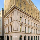 Pullman Budapest