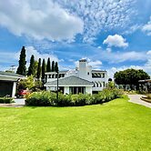 Santo Refugio Heritage Hotel