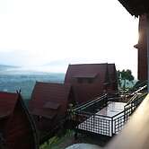 Swarga Lodge and Homestay