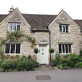Castle Combe Cottage