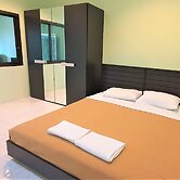 Chalong Stay Well by Palai Seafood