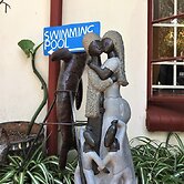 It's a Small World Backpackers Lodge - Hostel