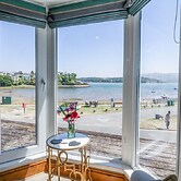 Bay View Apartment
