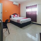 OYO 2010 Satria Guest House