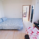 Tree House Café & Homestay