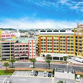 Lequ Okinawa Chatan Spa & Resort