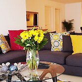 citycentre lake view apartment