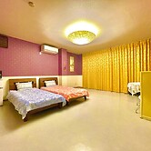 Inuyama Modern Room