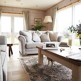 Netherton Farm Lodge