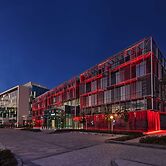 Radisson Red Dubai Silicon Oasis