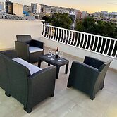 Centric and Modern Penthouse Close to Amenities