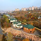 Armenian Village Park Hotel