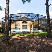 Gated Country Club Private Pool ! 4 Bedroom Home by RedAwning