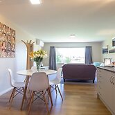 Private & Charming Panorama Retreat