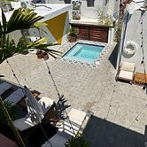 La Mona Loiza Apartments Complex