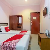 OYO 89782 Ranau City Inn