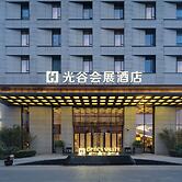 Wuhan Optics Valley Convention Hotel