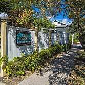 Cairns City Garden Apartment