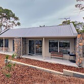 Freycinet Stone Studio 8
