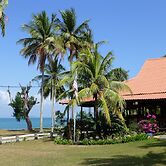 D' Coconut Pulau Besar Resort