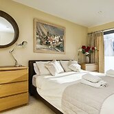 Seafront Quay West Apartments