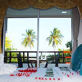 Athens View Guraidhoo