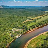 Jack's White River Fishing Resort