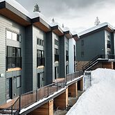 Basecamp Resorts Revelstoke