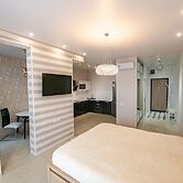 Apartment on Komarova 58-201