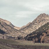 L'Ovella Negra Mountain Lodge